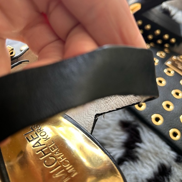 MICHAEL 🖤 Michael Kors Heels - Picture 4 of 14